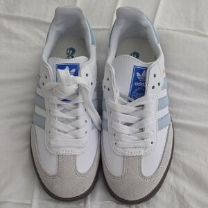 Adidas White and Blue Sneakers with Retro Style